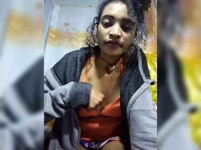 Shanya12 webcam