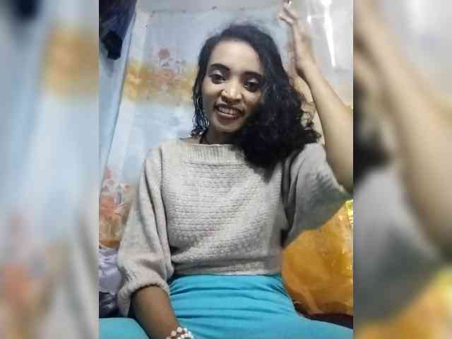 Shanya12 webcam