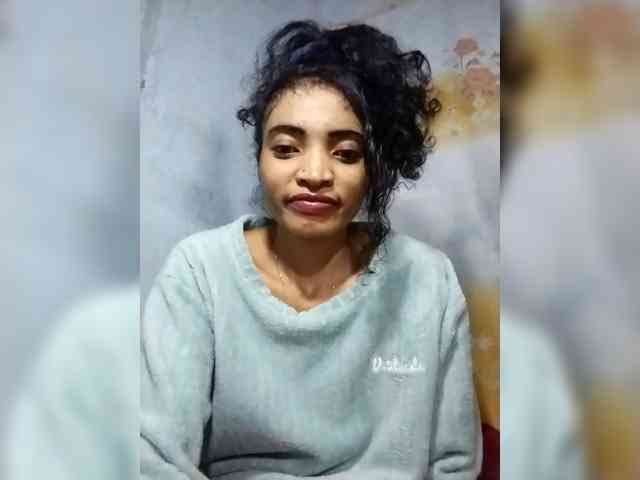 Shanya12 webcam