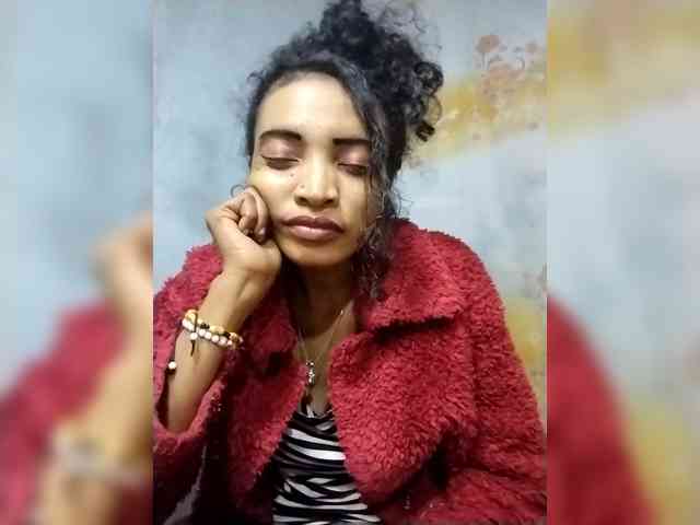 Shanya12 webcam