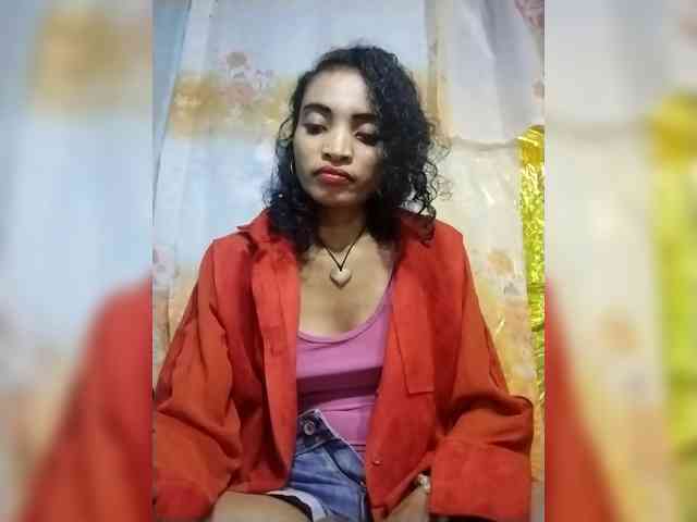 Shanya12 webcam