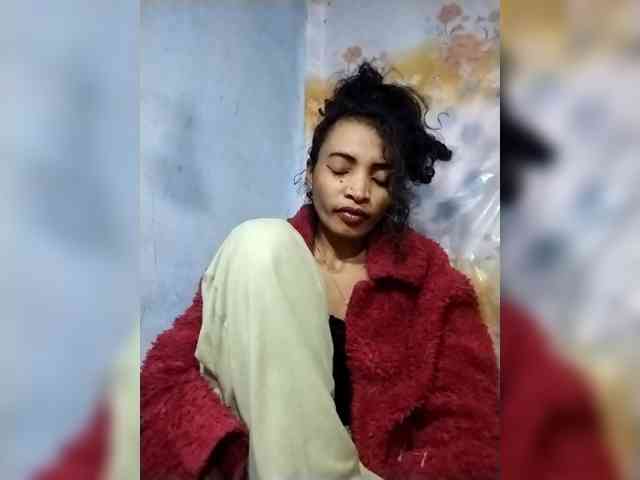 Shanya12 webcam