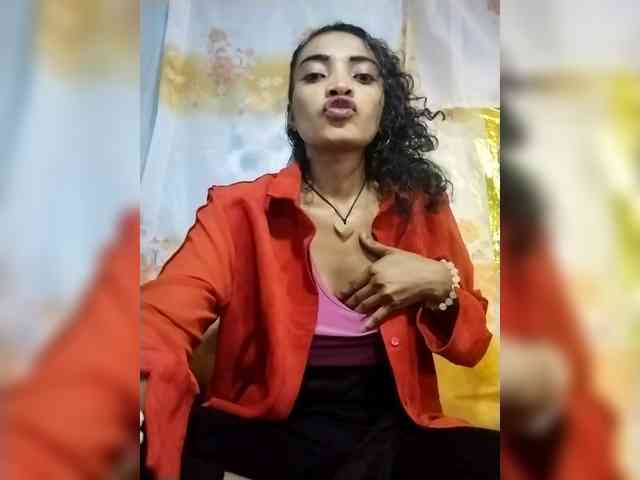 Shanya12 webcam