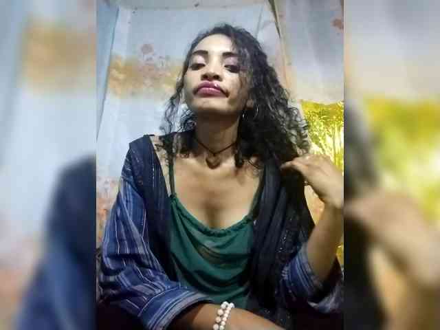 Shanya12 webcam