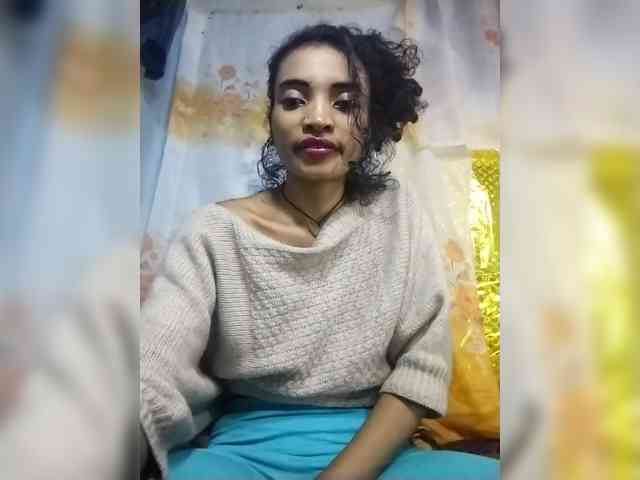Shanya12 webcam