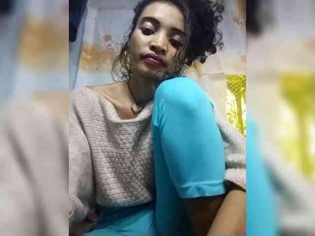 Shanya12 webcam