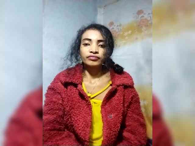 Shanya12 webcam