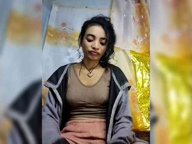 Shanya12 webcam