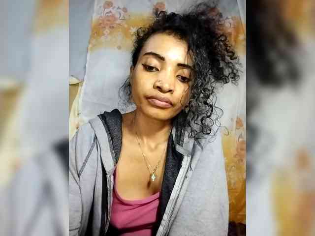 Shanya12 webcam