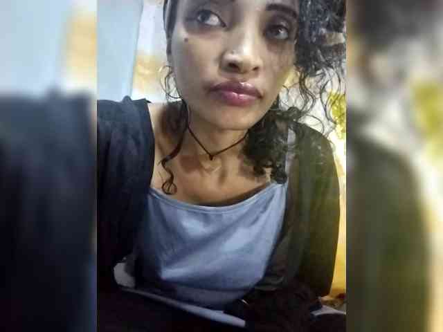 Shanya12 webcam