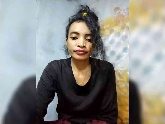 Shanya12 webcam