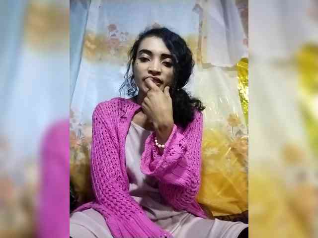 Shanya12 webcam