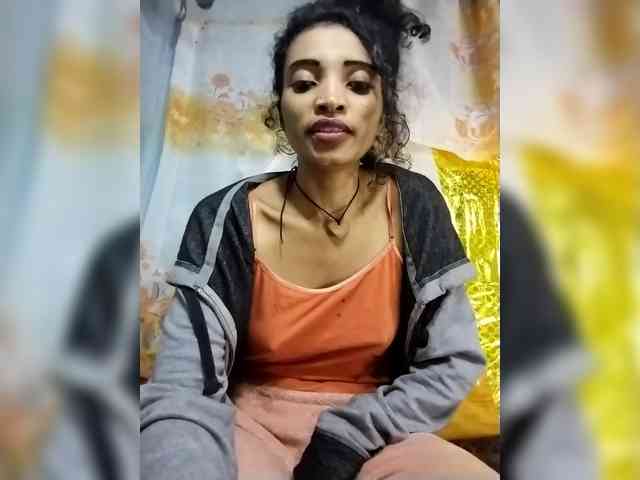 Shanya12 webcam