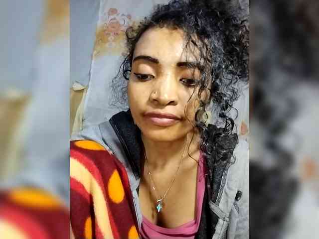 Shanya12 webcam