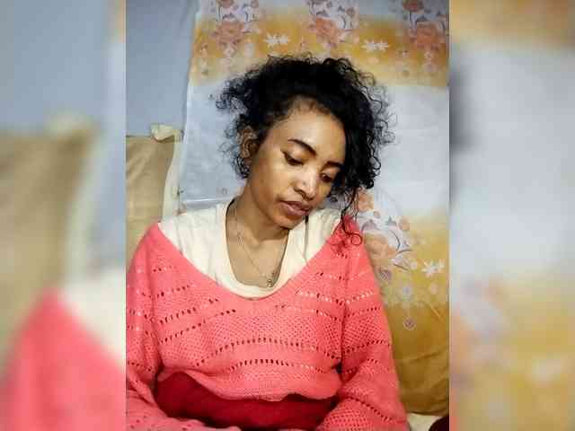 Shanya12 webcam
