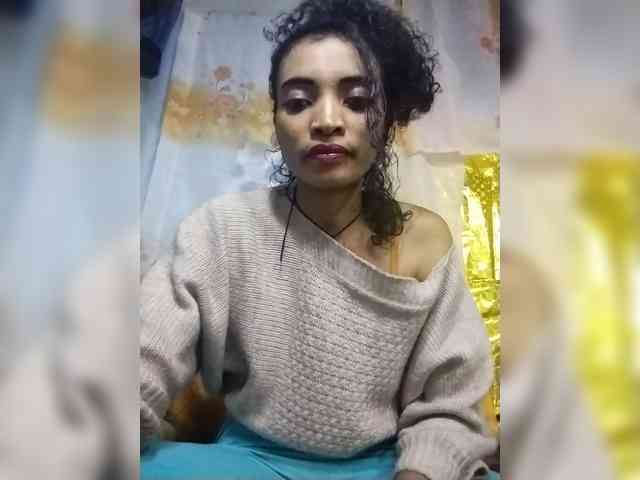 Shanya12 webcam