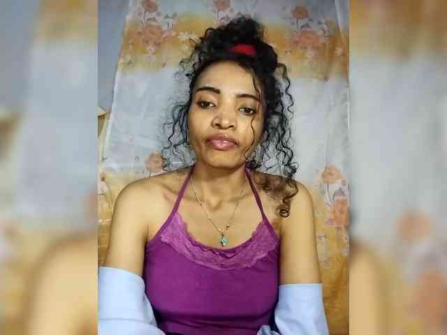 Shanya12 webcam