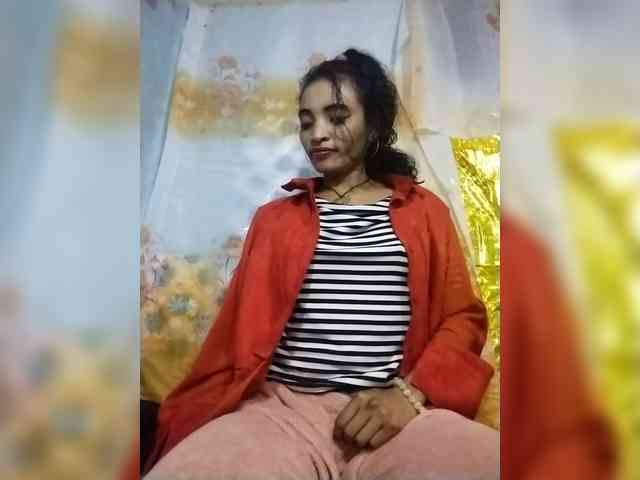 Shanya12 webcam