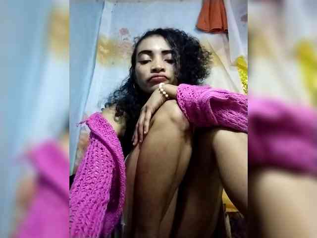 Shanya12 webcam