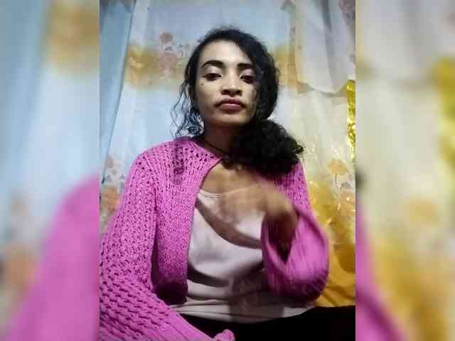 Shanya12 webcam