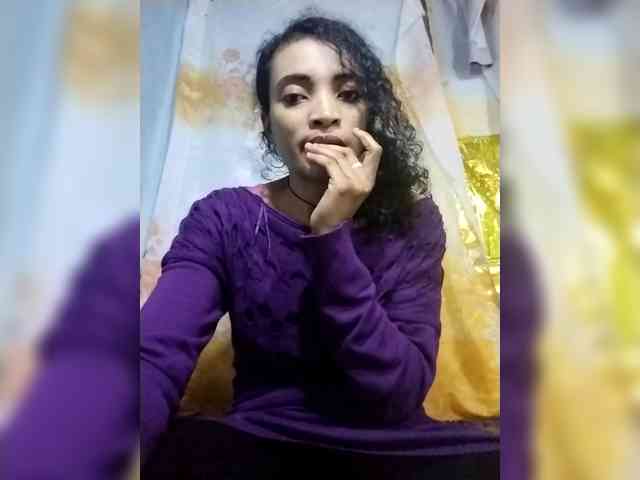 Shanya12 webcam