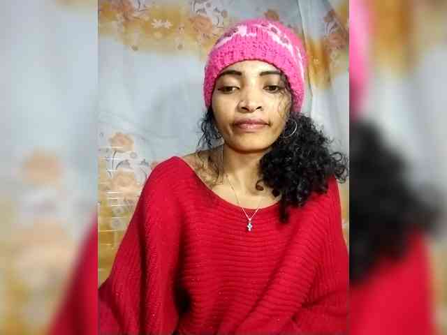 Shanya12 webcam