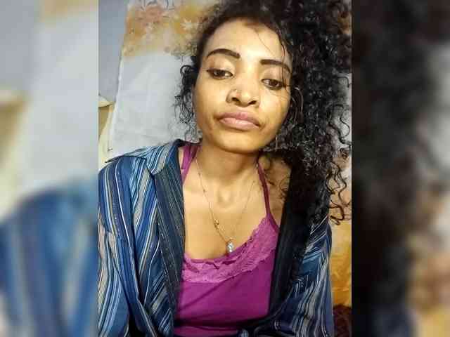 Shanya12 webcam