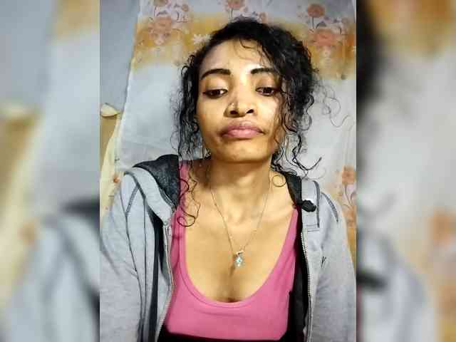 Shanya12 webcam