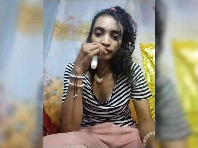 Shanya12 webcam