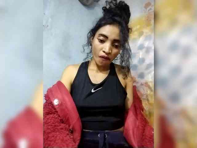 Shanya12 webcam