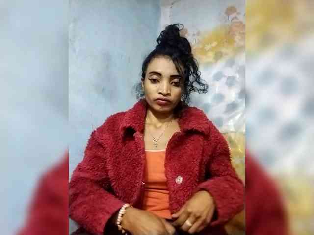 Shanya12 webcam