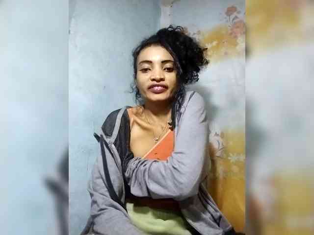 Shanya12 webcam