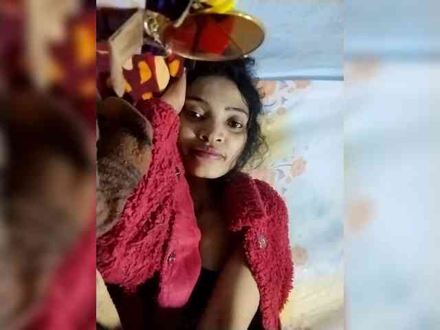 Shanya12 webcam