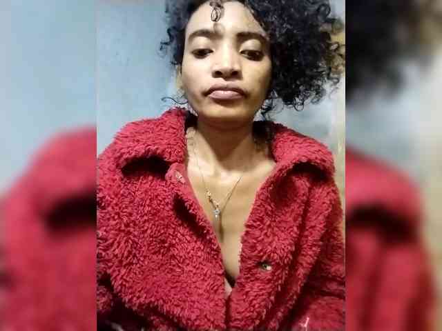 Shanya12 webcam