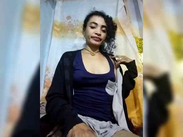 Shanya12 webcam