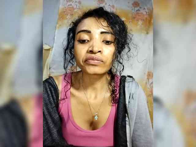 Shanya12 webcam