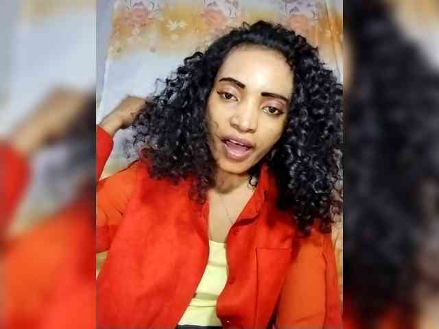 Shanya12 webcam