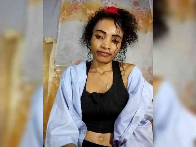 Shanya12 webcam