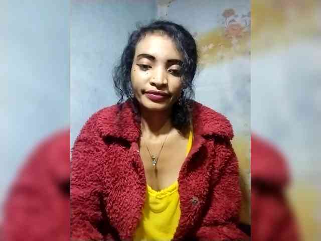 Shanya12 webcam