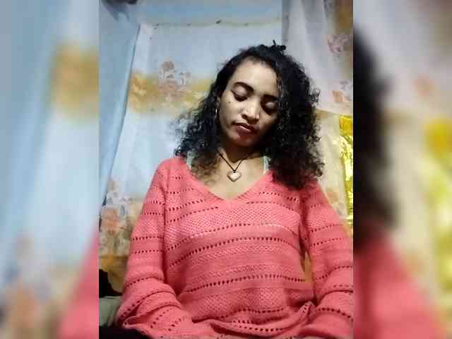 Shanya12 webcam