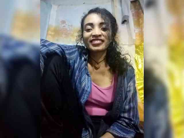 Shanya12 webcam