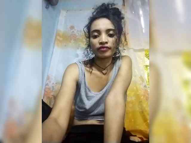 Shanya12 webcam