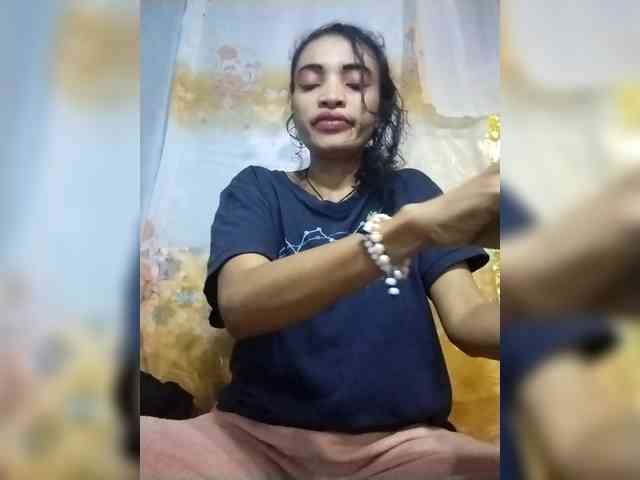 Shanya12 webcam