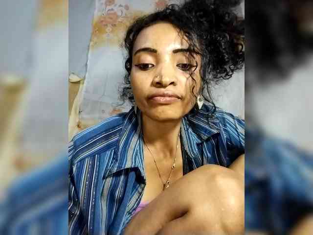 Shanya12 webcam