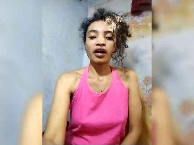 Shanya12 webcam