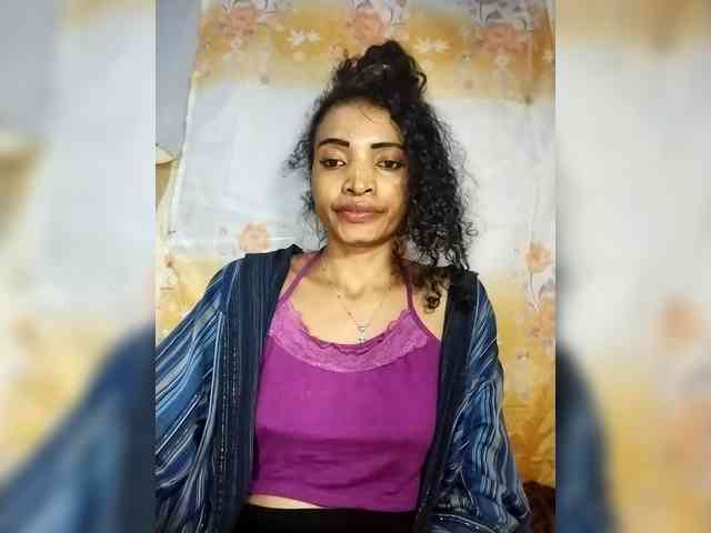 Shanya12 webcam