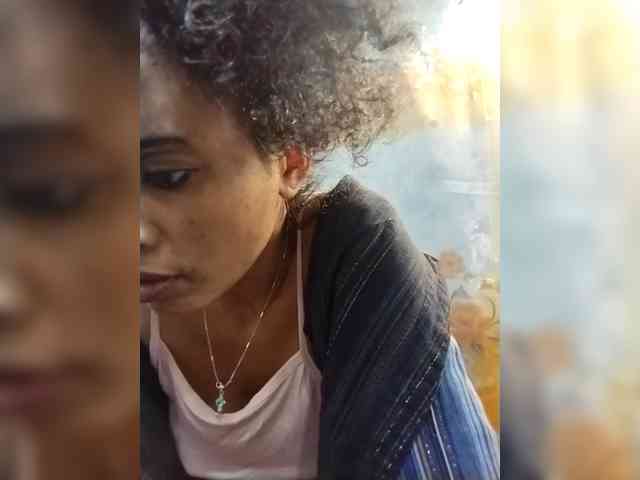 Shanya12 webcam