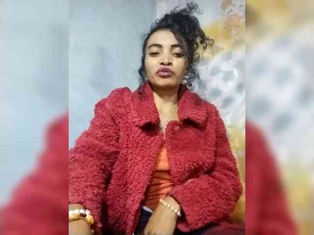 Shanya12 webcam