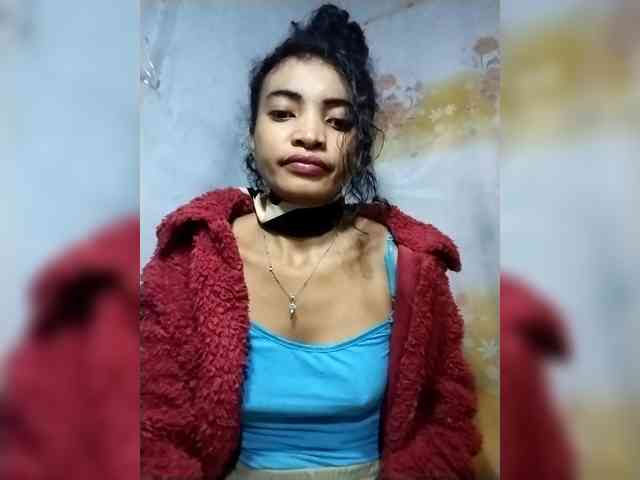Shanya12 webcam