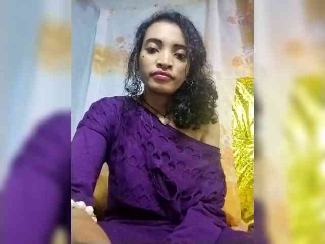 Shanya12 webcam